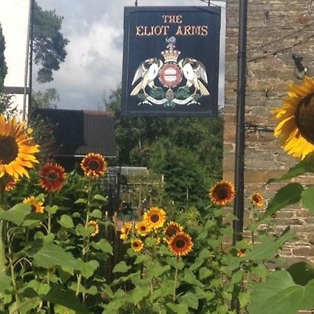 Hotel The Eliot Arms Saint Germans Exterior foto