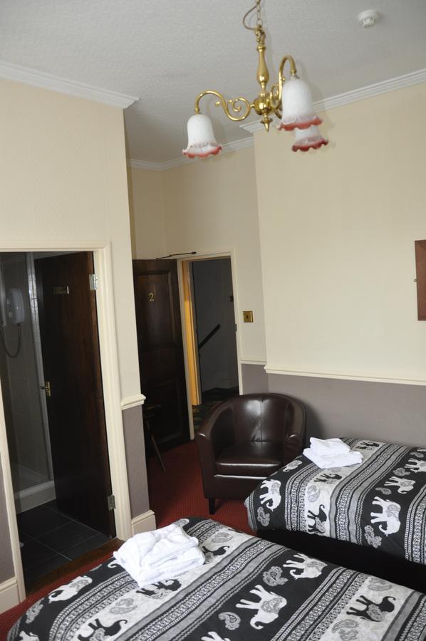 Hotel The Eliot Arms Saint Germans Exterior foto